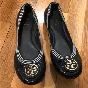 Tory Burch Navy flat!!!